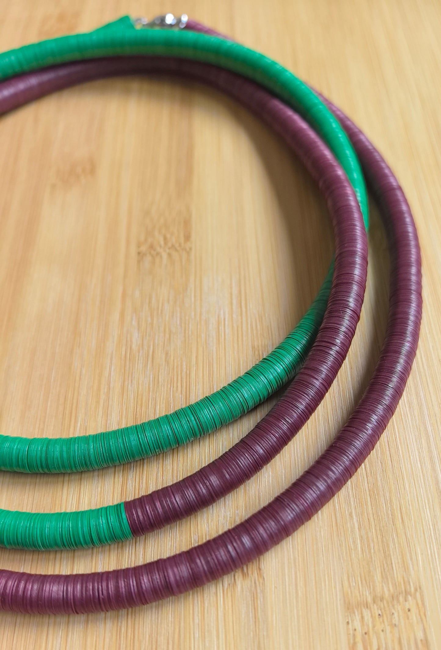 Alentejo necklace, burgundy and green