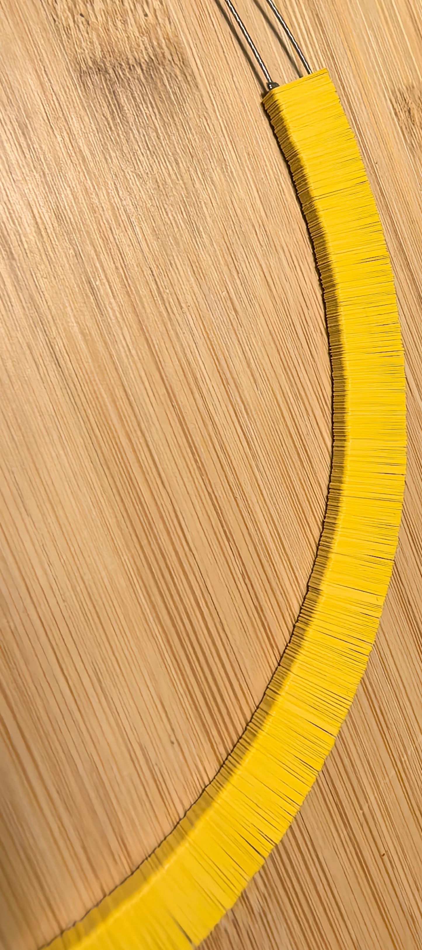 Slim yellow necklace