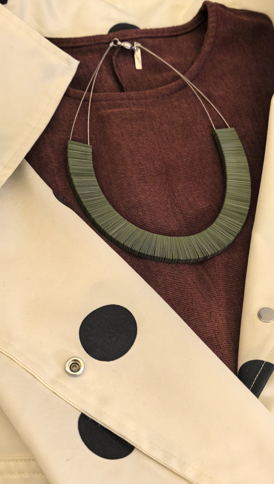 Colar verde militar